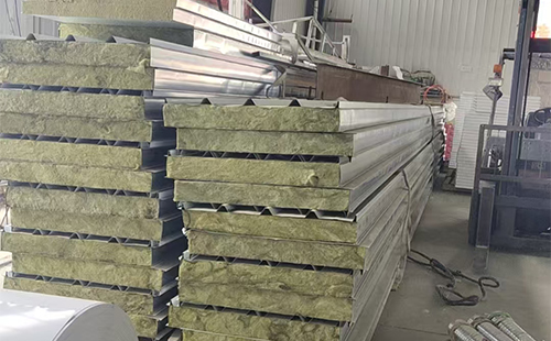 德令哈彩钢夹芯板