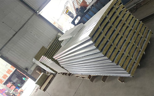 德令哈彩钢夹芯板安装常见问题与解决方案