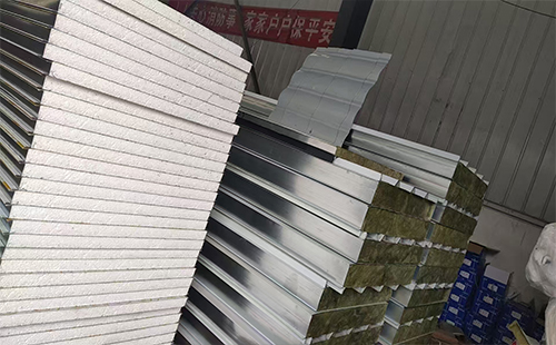 厂房翻新选德令哈彩钢岩棉板厚度指南